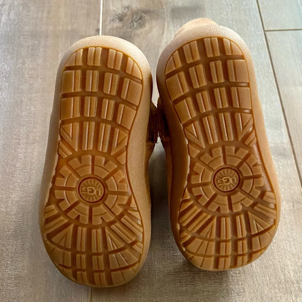 UGG Keelan Il Booties in Chestnut